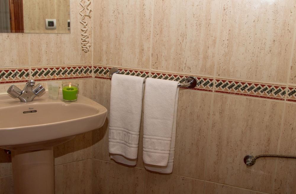 Guest house Marlasca